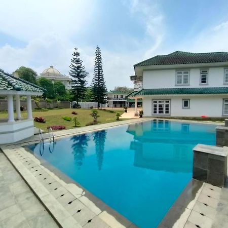 Villa Puncak Resort Gunung Agung Cikundul Dış mekan fotoğraf